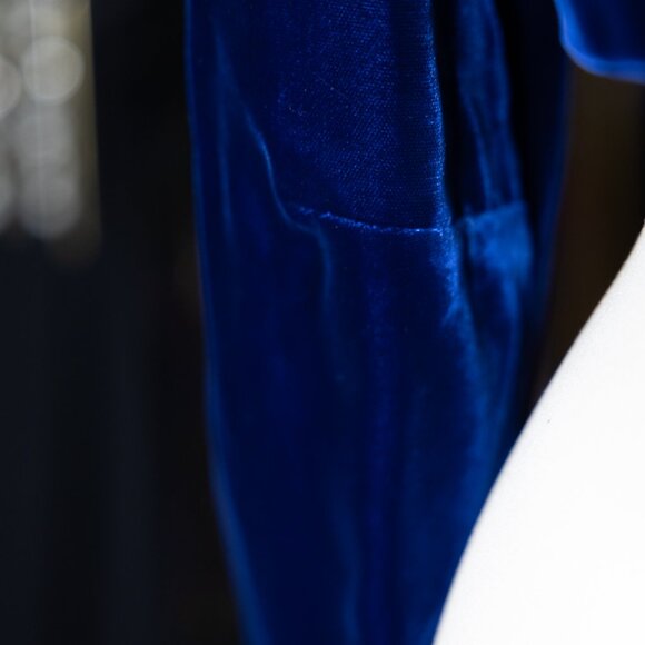 Vintage Handmade Royal Blue Velvet Bolero Jacket (Small) - Picture 9 of 16